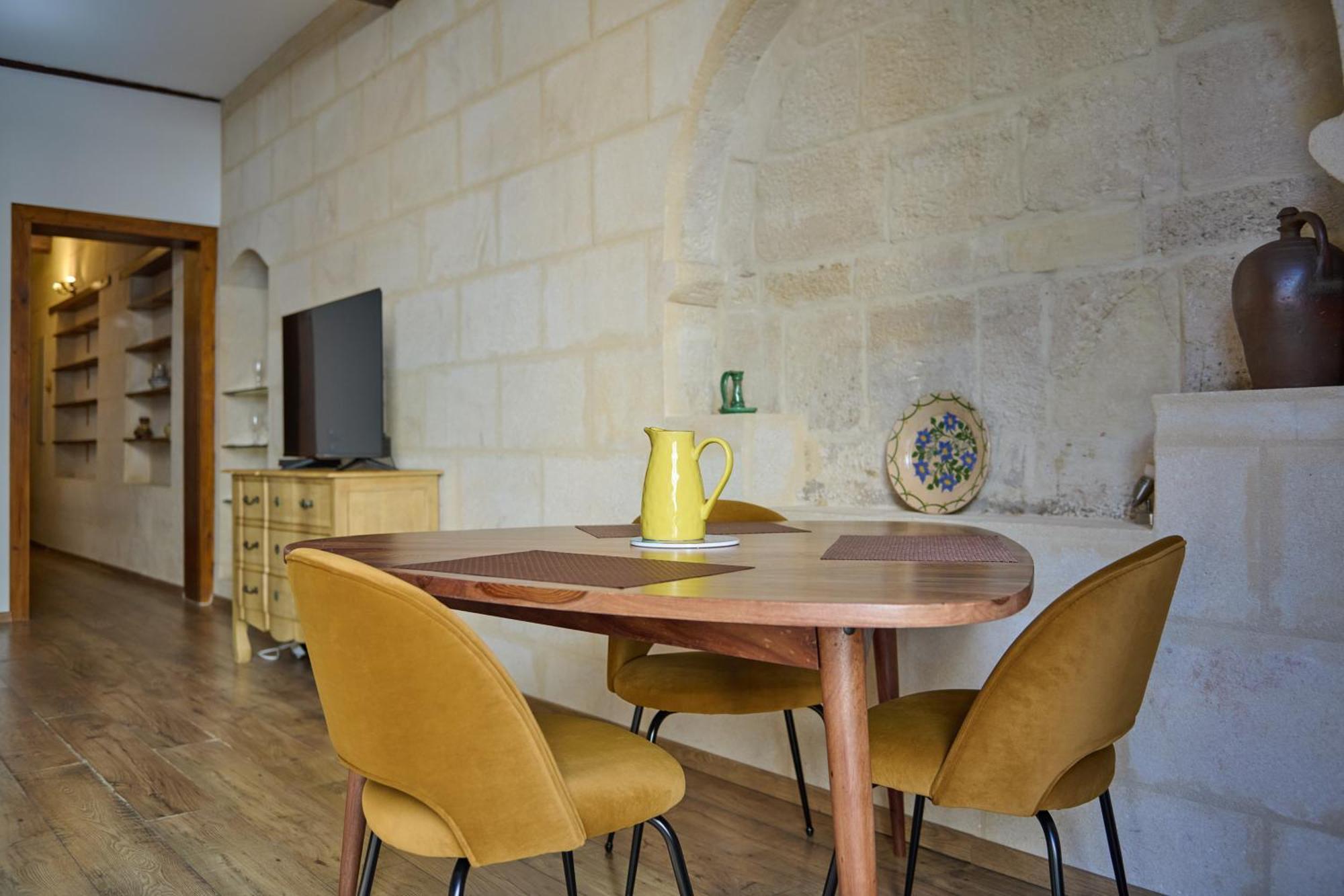 Apartment Unforgettable Heart Of Historical Center Bordeaux